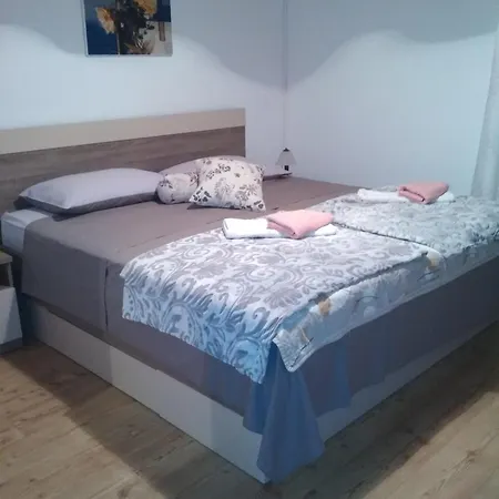 Apartments Matuc Malinska Room photo