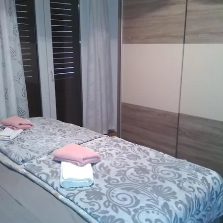 Apartments Matuc Malinska Room photo